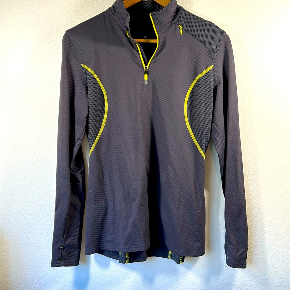 Lija tennis, golf, running shirt, size M, dark gray